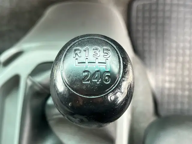 日産UD コンドル 中型/増トン 平ボディ ベッド TKG-MK38Lの中古トラック画像11