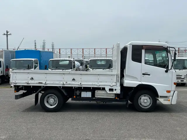 日産UD コンドル 中型/増トン 平ボディ ベッド TKG-MK38Lの中古トラック画像2