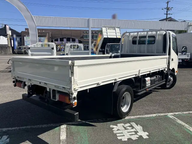 トヨタ ダイナ 小型 平ボディ 2RG-XZU710 R3の中古トラック画像2