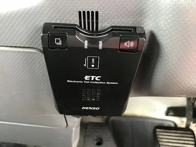いすゞ フォワード 中型/増トン 平ボディ PKG-FRR90S1 H23の中古トラック画像11