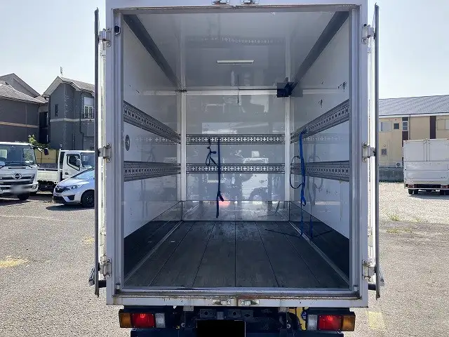 いすゞ エルフ 小型 アルミバン TRG-NHR85AN H27の中古トラック画像4
