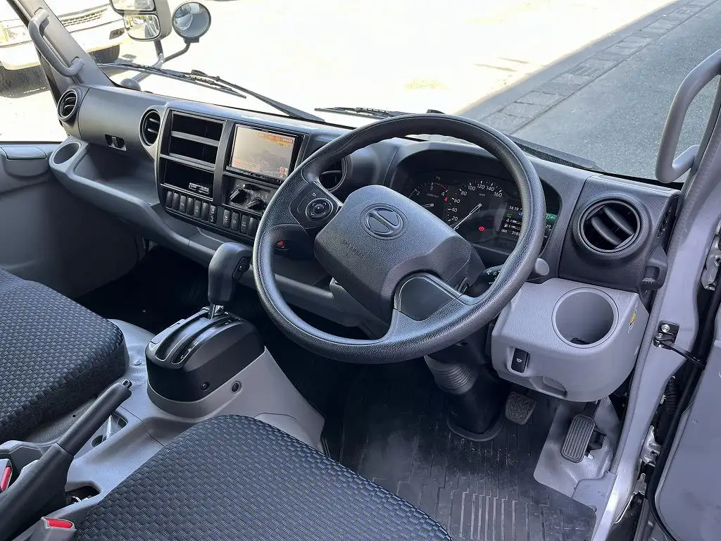 日野 デュトロ 小型 平ボディ 2RG-XZU712M R2の中古トラック画像10
