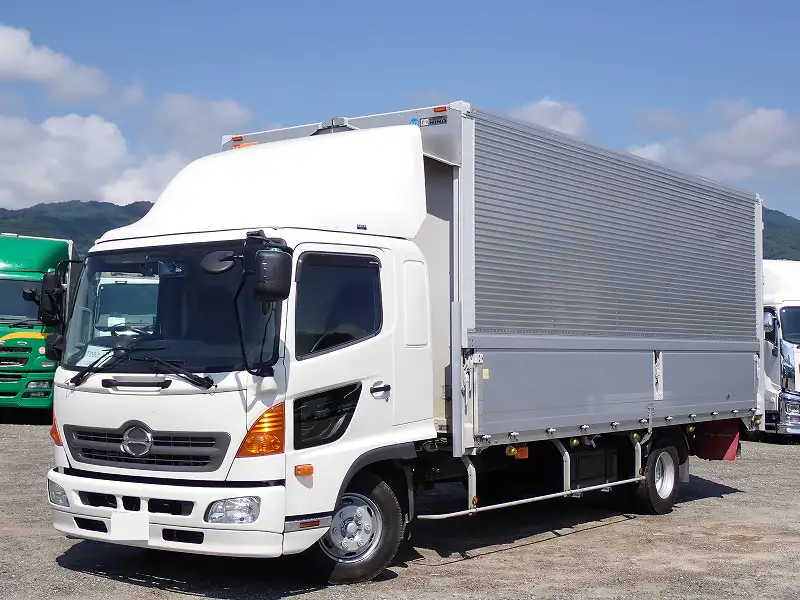 日野 レンジャー 中型/増トン ウイング ベッド TKG-FD9JLAAの中古トラック画像1