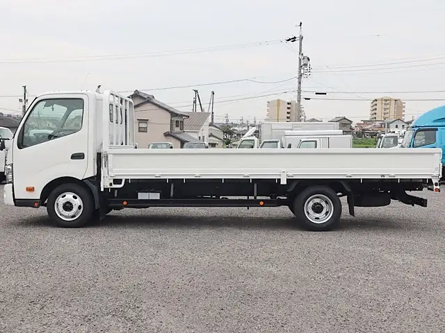 トヨタ ダイナ 小型 平ボディ TPG-XZU722 H31/R1の中古トラック画像6