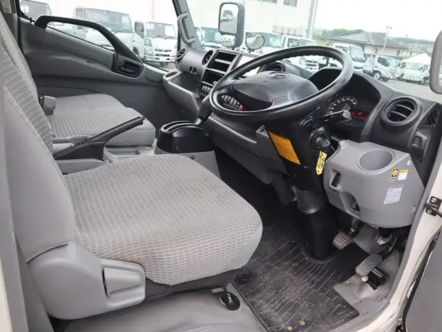 トヨタ ダイナ 小型 平ボディ TPG-XZU722 H31/R1の中古トラック画像11