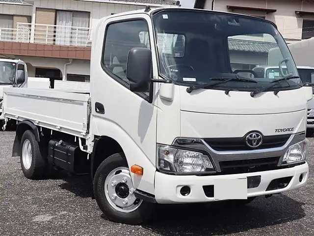 トヨタ トヨエース 小型 平ボディ TPG-XZC605 H30の中古トラック画像2