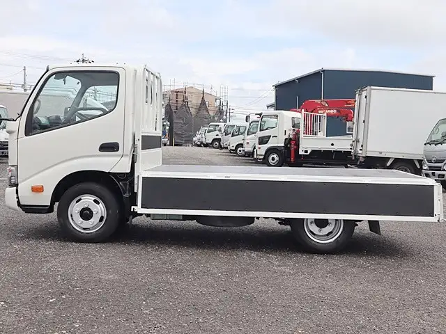 トヨタ トヨエース 小型 平ボディ TPG-XZC605 H30の中古トラック画像7