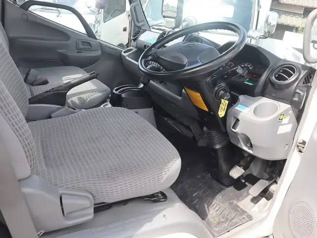 トヨタ トヨエース 小型 平ボディ TPG-XZC605 H30の中古トラック画像11