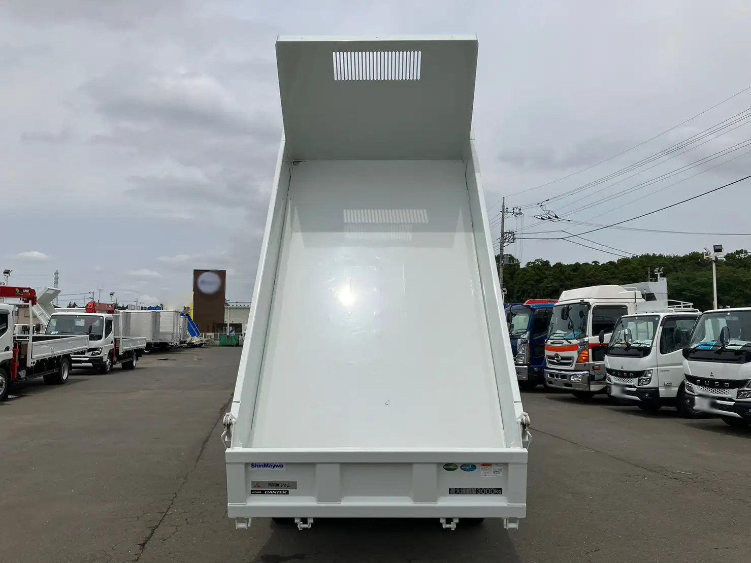 三菱 キャンター 小型 ダンプ 強化 2RG-FBA60の中古トラック画像4