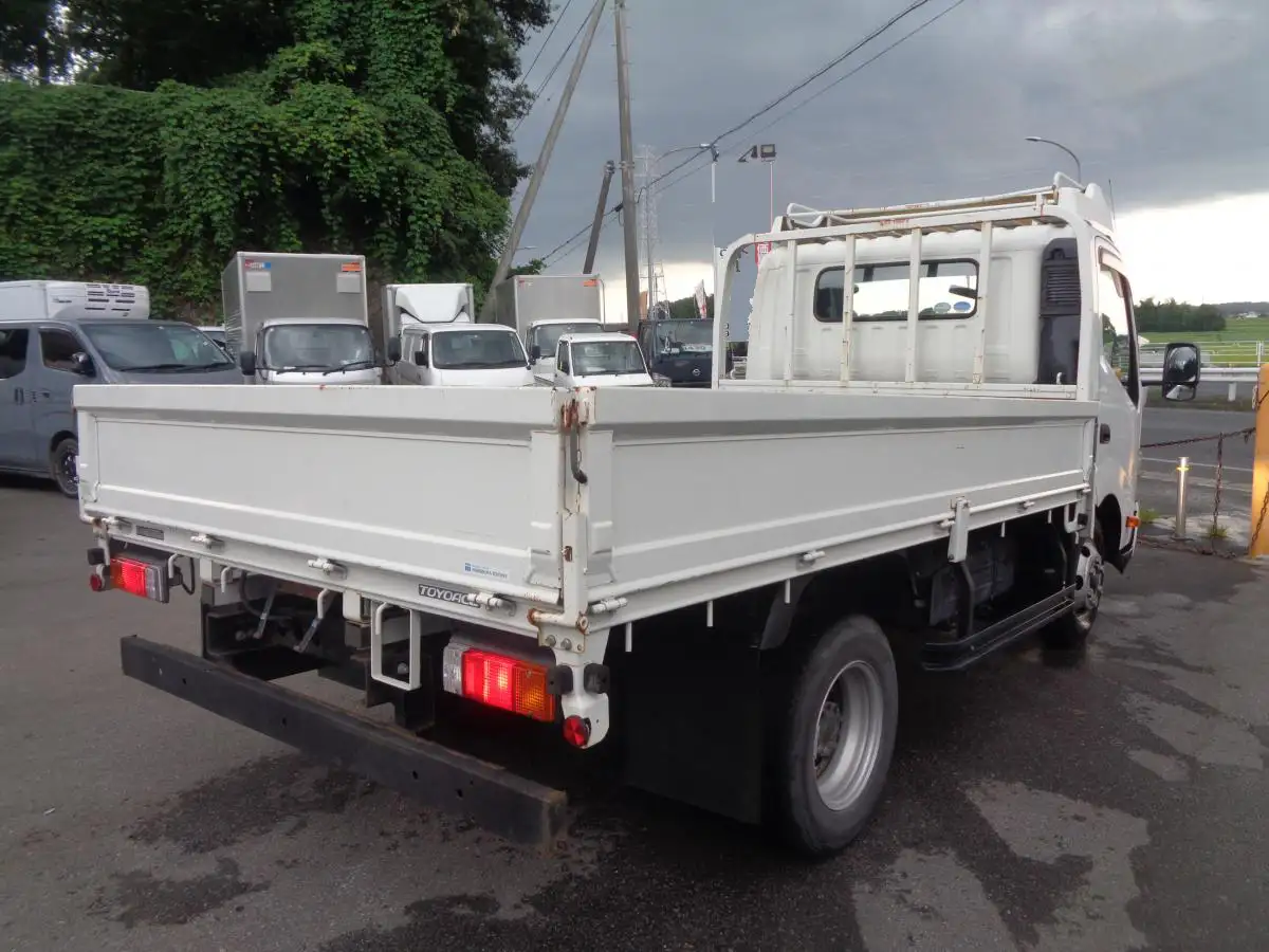 トヨタ トヨエース 小型 平ボディ TKG-XZU700 H27の中古トラック画像3
