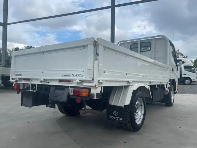 トヨタ ダイナ 小型 平ボディ  H31/R1の中古トラック画像2