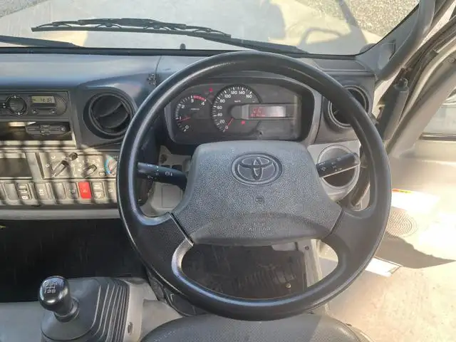 トヨタ ダイナ 小型 ダンプ  H31/R1の中古トラック画像11