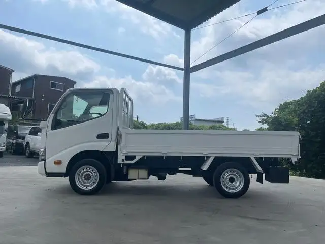 トヨタ ダイナ 小型 平ボディ  H29の中古トラック画像3