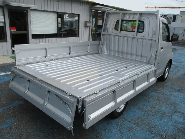 トヨタ タウンエース 小型 平ボディ DBF-S402U H31/R1の中古トラック画像9