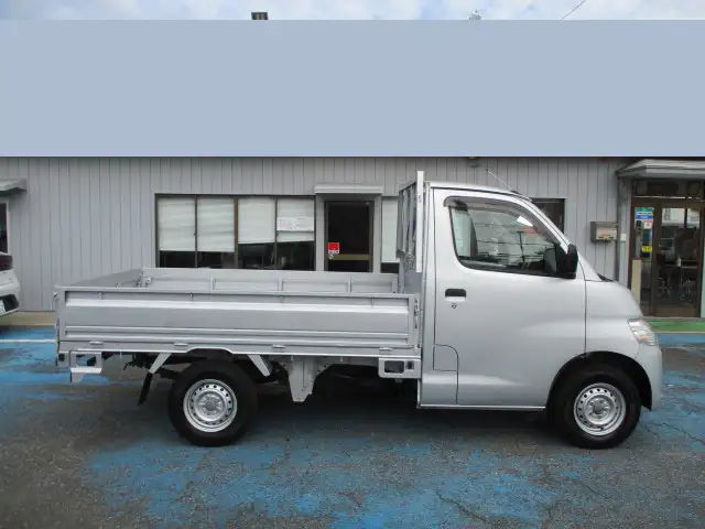 トヨタ タウンエース 小型 平ボディ DBF-S402U H31/R1の中古トラック画像3