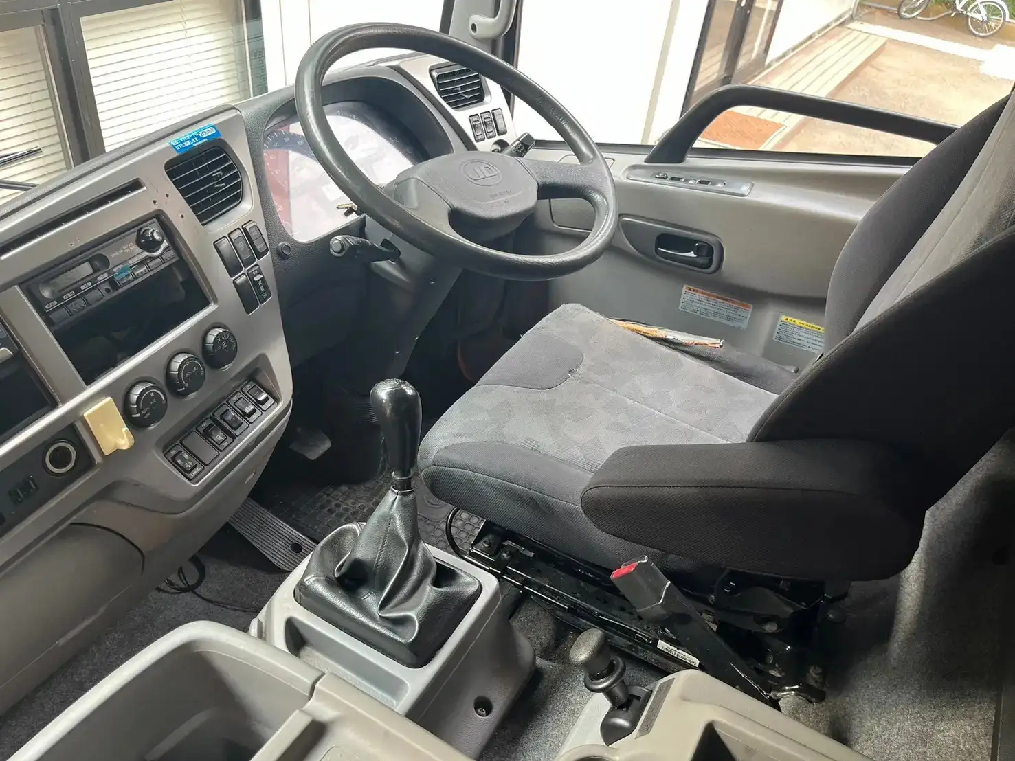 日産UD コンドル 中型/増トン 平ボディ ベッド QKG-PK39LHの中古トラック画像10