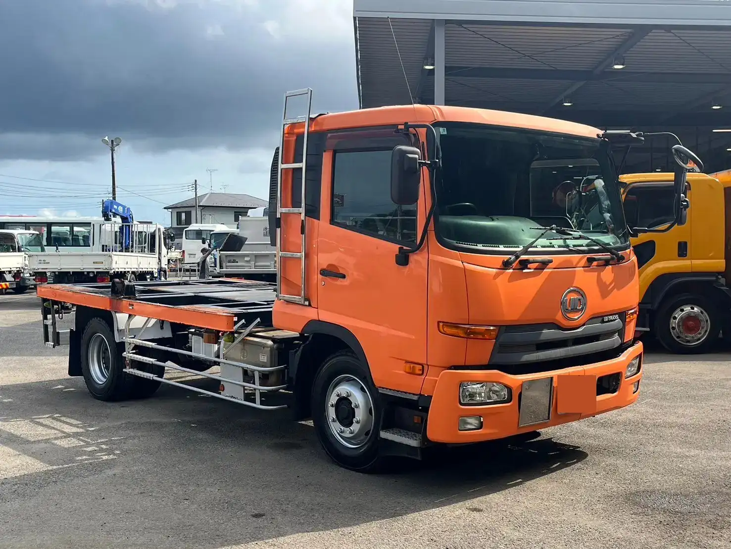 日産UD コンドル 中型/増トン 平ボディ ベッド QKG-PK39LHの中古トラック画像2