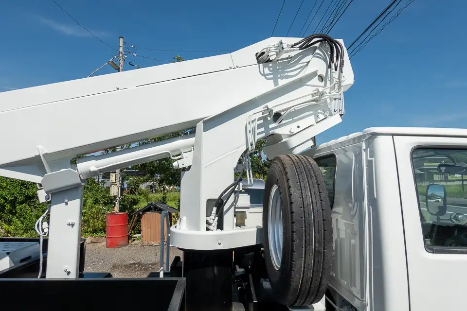 いすゞ エルフ 小型 高所・建柱車 高所作業車 BDG-NKR85Nの中古トラック画像8
