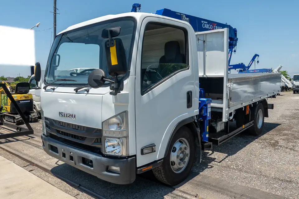 いすゞ エルフ 小型 クレーン付 アルミブロック 4段の中古トラック画像1