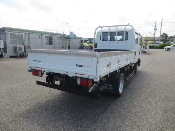 いすゞ エルフ 小型 平ボディ Wキャブ TRG-NLR85ARの中古トラック画像5