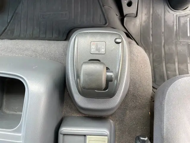 いすゞ フォワード 中型/増トン ウイング ベッド PDG-FRR34S2の中古トラック画像16