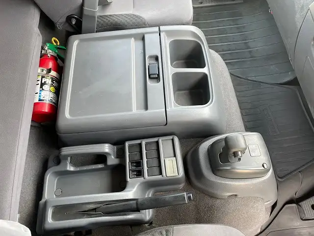 いすゞ フォワード 中型/増トン ウイング ベッド PDG-FRR34S2の中古トラック画像13