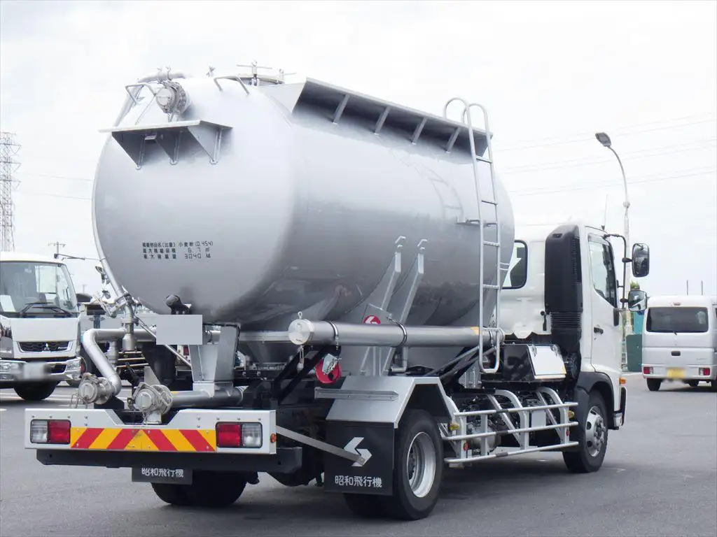 日野 レンジャー 中型/増トン タンク車 バルク 2KG-FC2ABAの中古トラック画像3