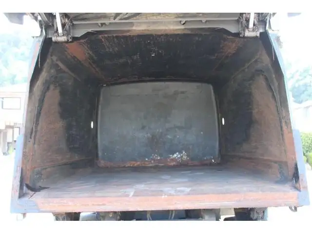 いすゞ フォワード 中型/増トン パッカー車 巻き込み式 回転ダンプ式の中古トラック画像6