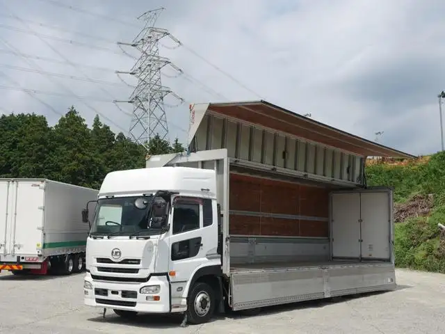 日産UD クオン 大型 ウイング ハイルーフ エアサスの中古トラック画像1