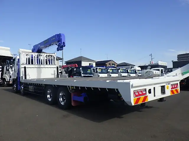 いすゞ ギガ 大型 車両重機運搬 3段クレーン ラジコンの中古トラック画像4