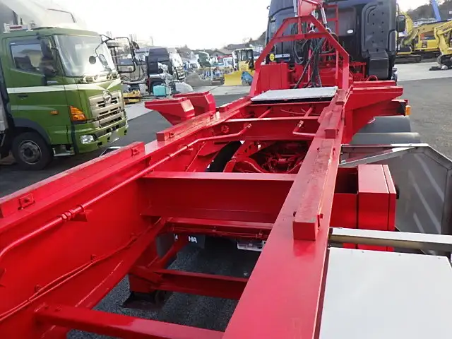 いすゞ ギガ 大型 トラクター ハイルーフ 2デフの中古トラック画像10