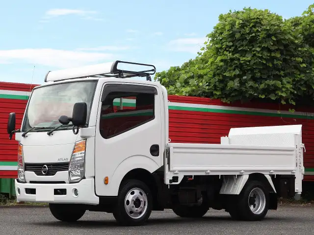 日産 アトラス 小型 平ボディ パワーゲート TKG-SZ5F24の中古トラック画像1