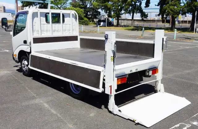 トヨタ トヨエース 小型 平ボディ パワーゲート 床鉄板の中古トラック画像7