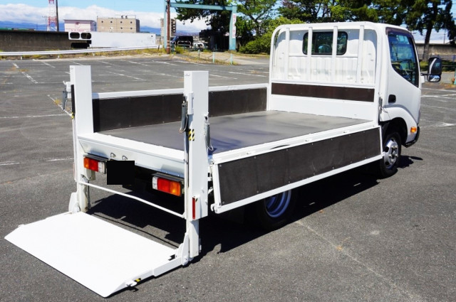 トヨタ トヨエース 小型 平ボディ パワーゲート 床鉄板の中古トラック画像5