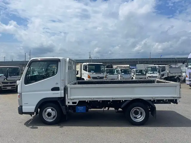 三菱 キャンター 小型 平ボディ TPG-FBA00 H26の中古トラック画像5