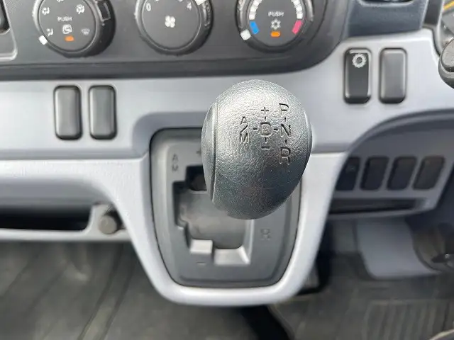 三菱 キャンター 小型 平ボディ TPG-FBA00 H26の中古トラック画像15
