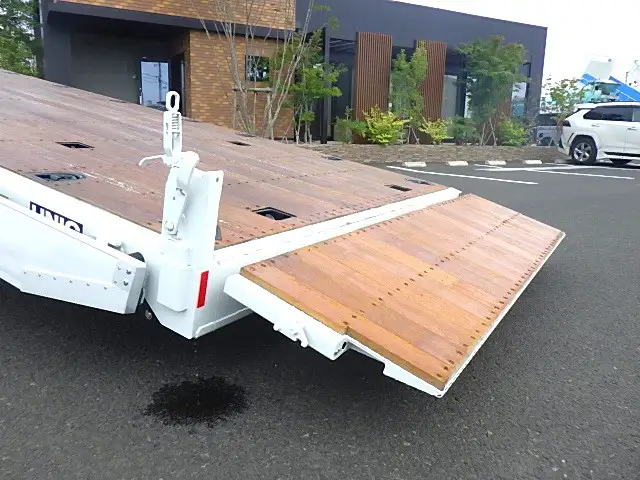 三菱 ファイター 中型/増トン 車両重機運搬 ウインチ ベッドの中古トラック画像9