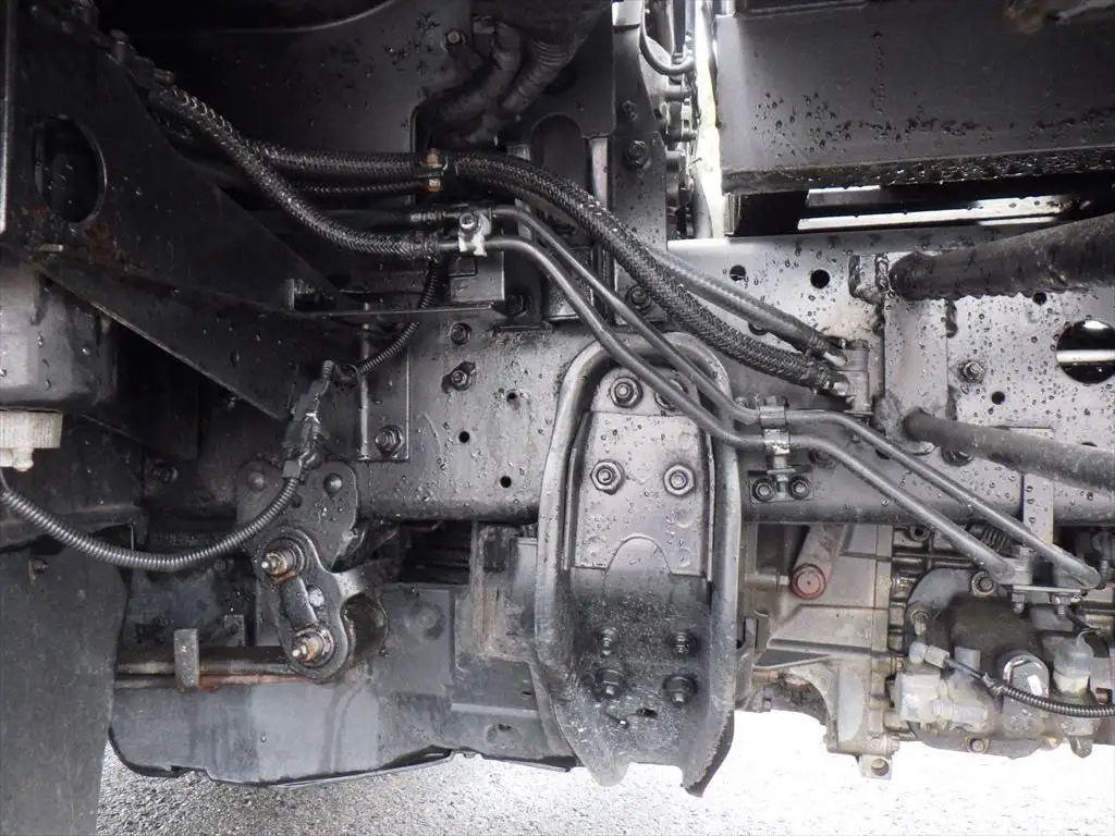三菱 ファイター 中型/増トン 車両重機運搬 ウインチ ベッドの中古トラック画像18