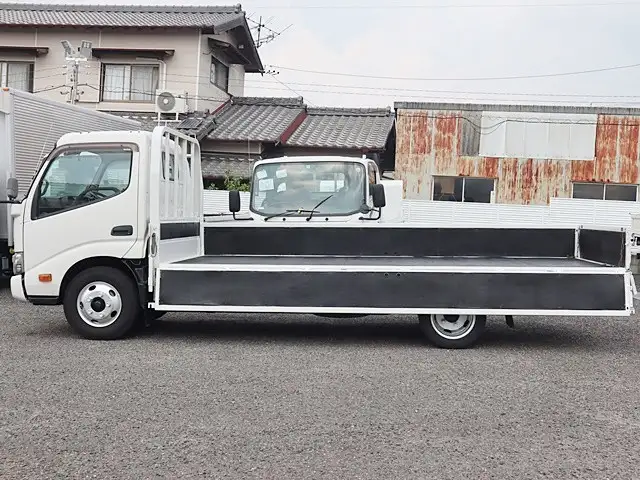 トヨタ ダイナ 小型 平ボディ TPG-XZU655 H29の中古トラック画像7