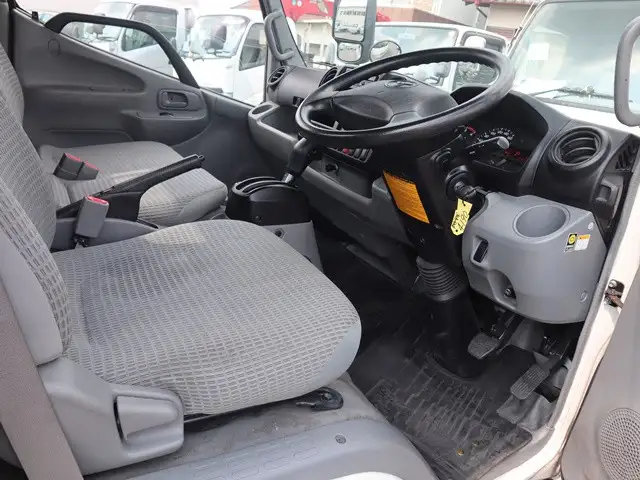 トヨタ ダイナ 小型 平ボディ TPG-XZU655 H29の中古トラック画像11