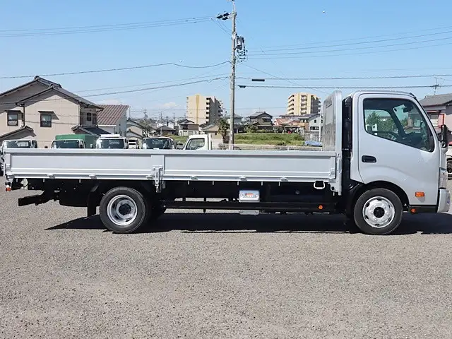 トヨタ トヨエース 小型 平ボディ 床鉄板 2KG-XZU722の中古トラック画像2