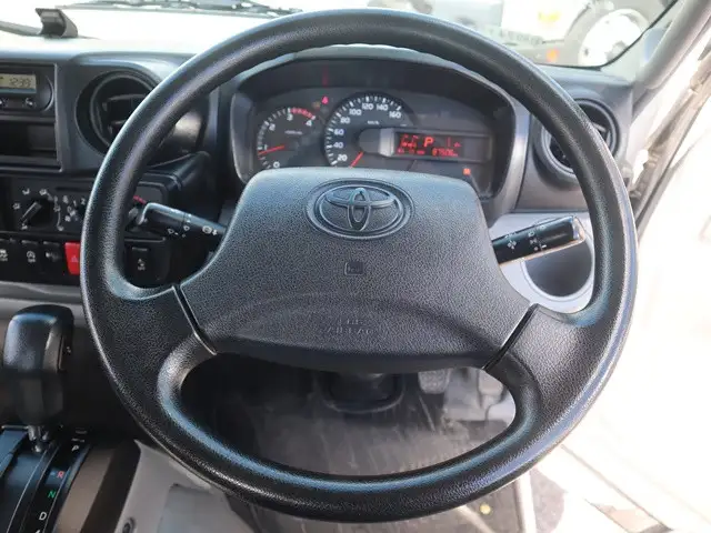 トヨタ ダイナ 小型 平ボディ TPG-XZU605 H31/R1の中古トラック画像13