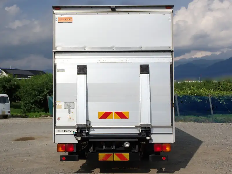 日野 レンジャー 中型/増トン アルミバン パワーゲート エアサスの中古トラック画像3