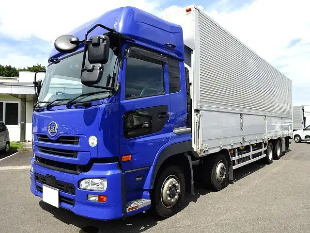 日産UD クオン 大型 ウイング ハイルーフ エアサスの中古トラック画像1