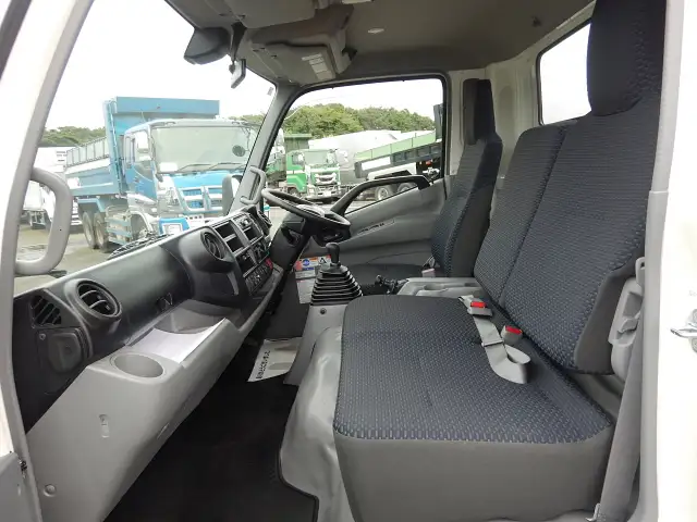 日野 デュトロ 小型 クレーン付 4段 ラジコンの中古トラック画像9