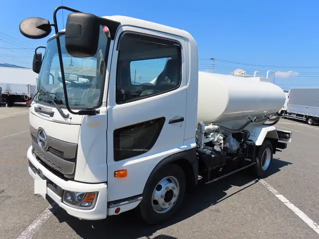 日野 レンジャー 中型/増トン タンク車 散水車 2KG-FC2ABAの中古トラック画像1