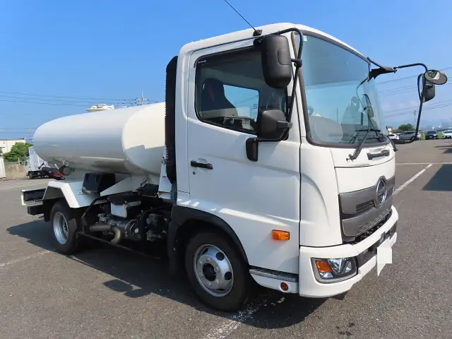 日野 レンジャー 中型/増トン タンク車 散水車 2KG-FC2ABAの中古トラック画像3