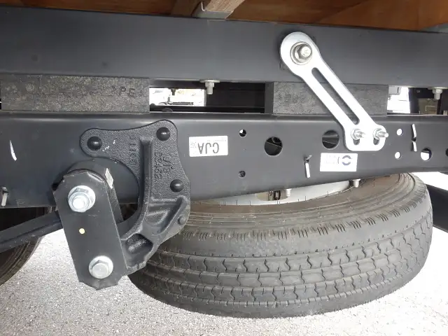 いすゞ エルフ 小型 平ボディ 床鉄板 2RG-NKR88ARの中古トラック画像16