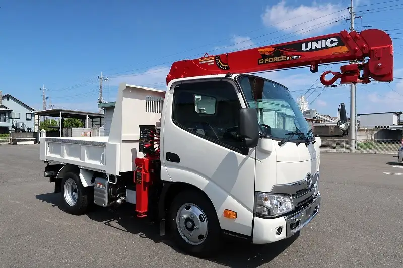 日野 デュトロ 小型 ダンプ クレーン付き 2RG-XZU600Tの中古トラック画像3