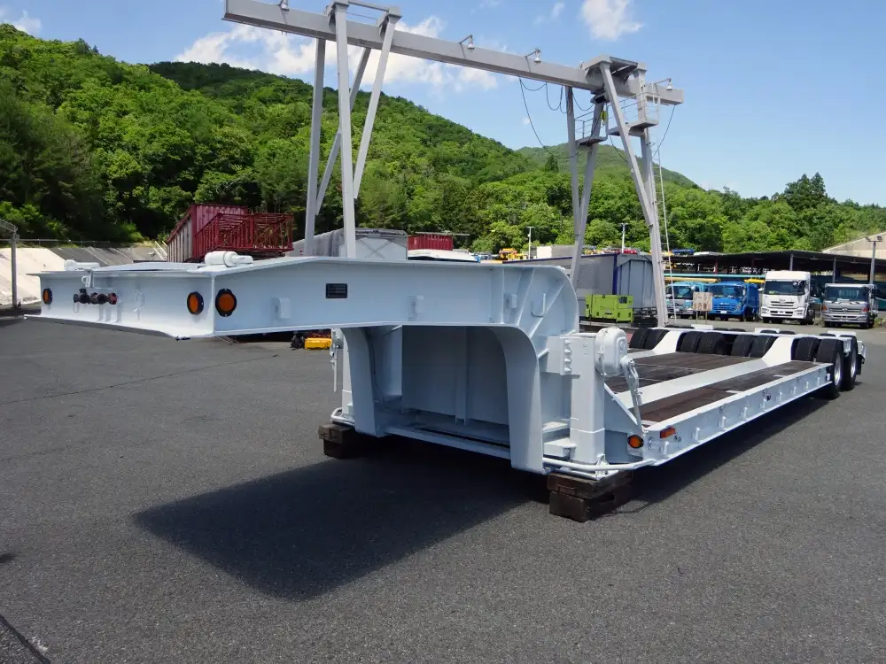国内・その他 国産車その他 トレーラー/その他 トレーラー 2軸 16輪 の中古トラック【車両No.171585】
